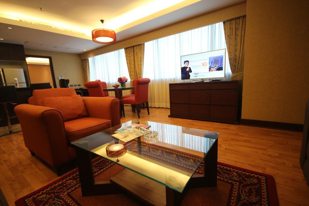Rembrandt Suites Бангкок Екстер'єр фото
