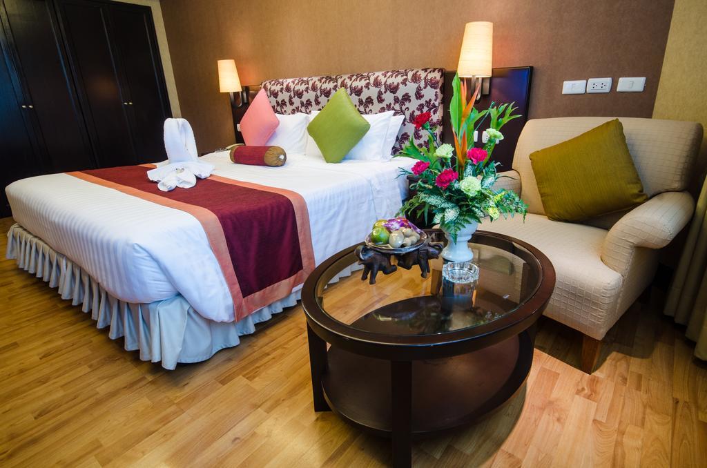 Rembrandt Suites Бангкок Екстер'єр фото