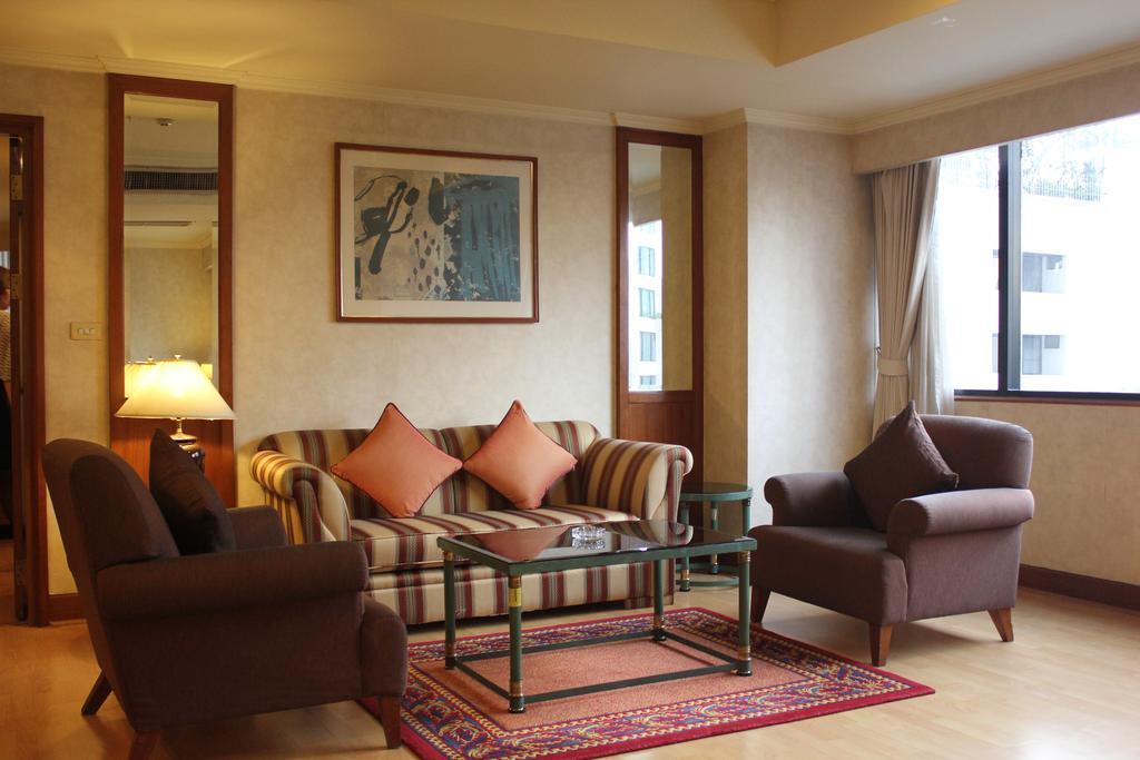 Rembrandt Suites Бангкок Екстер'єр фото