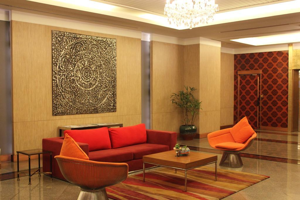 Rembrandt Suites Бангкок Екстер'єр фото
