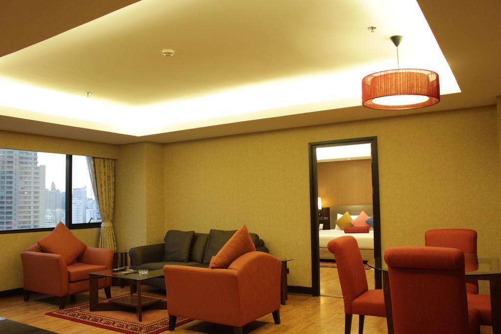 Rembrandt Suites Бангкок Екстер'єр фото