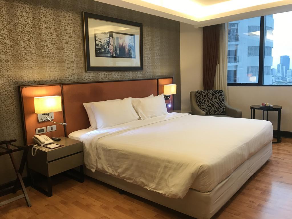 Rembrandt Suites Бангкок Екстер'єр фото
