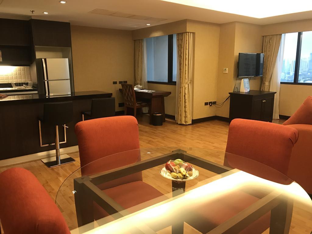 Rembrandt Suites Бангкок Екстер'єр фото