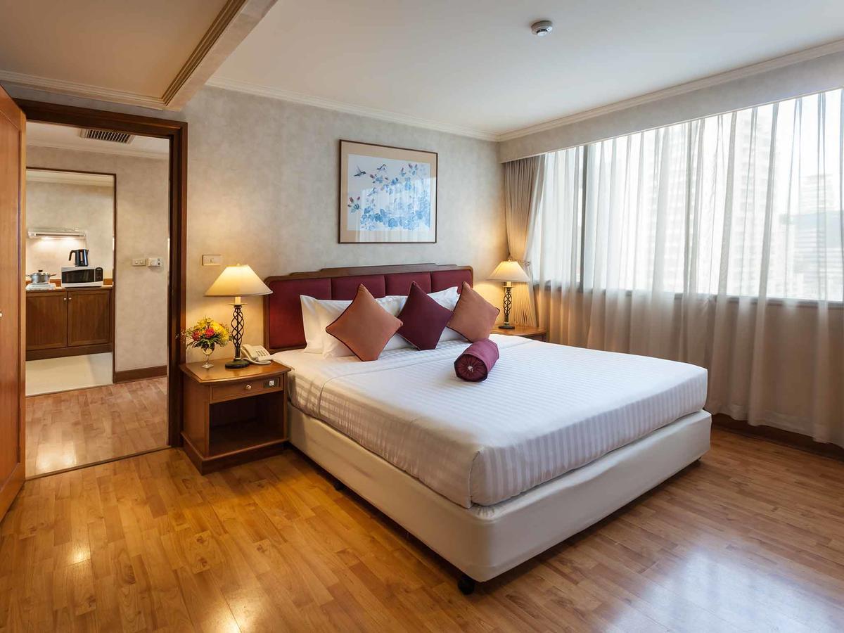 Rembrandt Suites Бангкок Екстер'єр фото