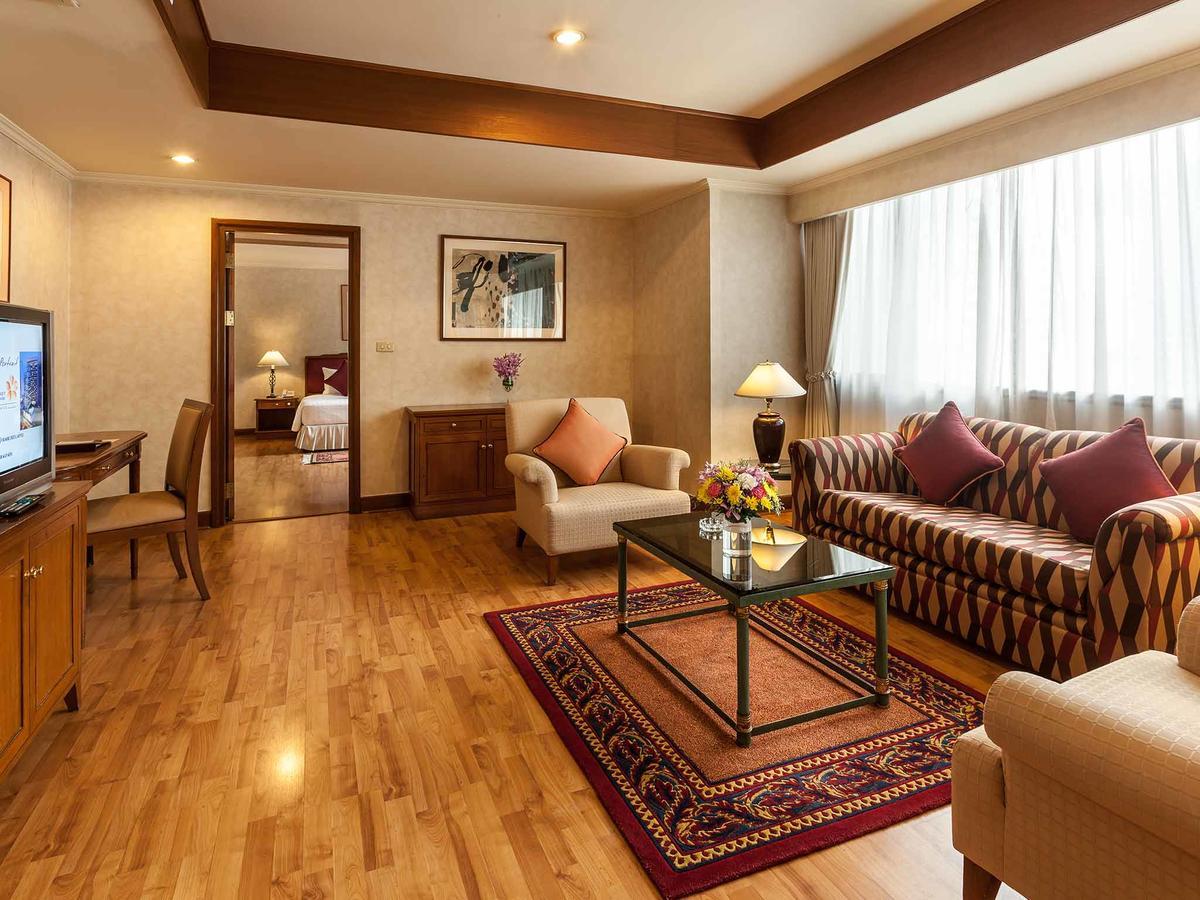 Rembrandt Suites Бангкок Екстер'єр фото