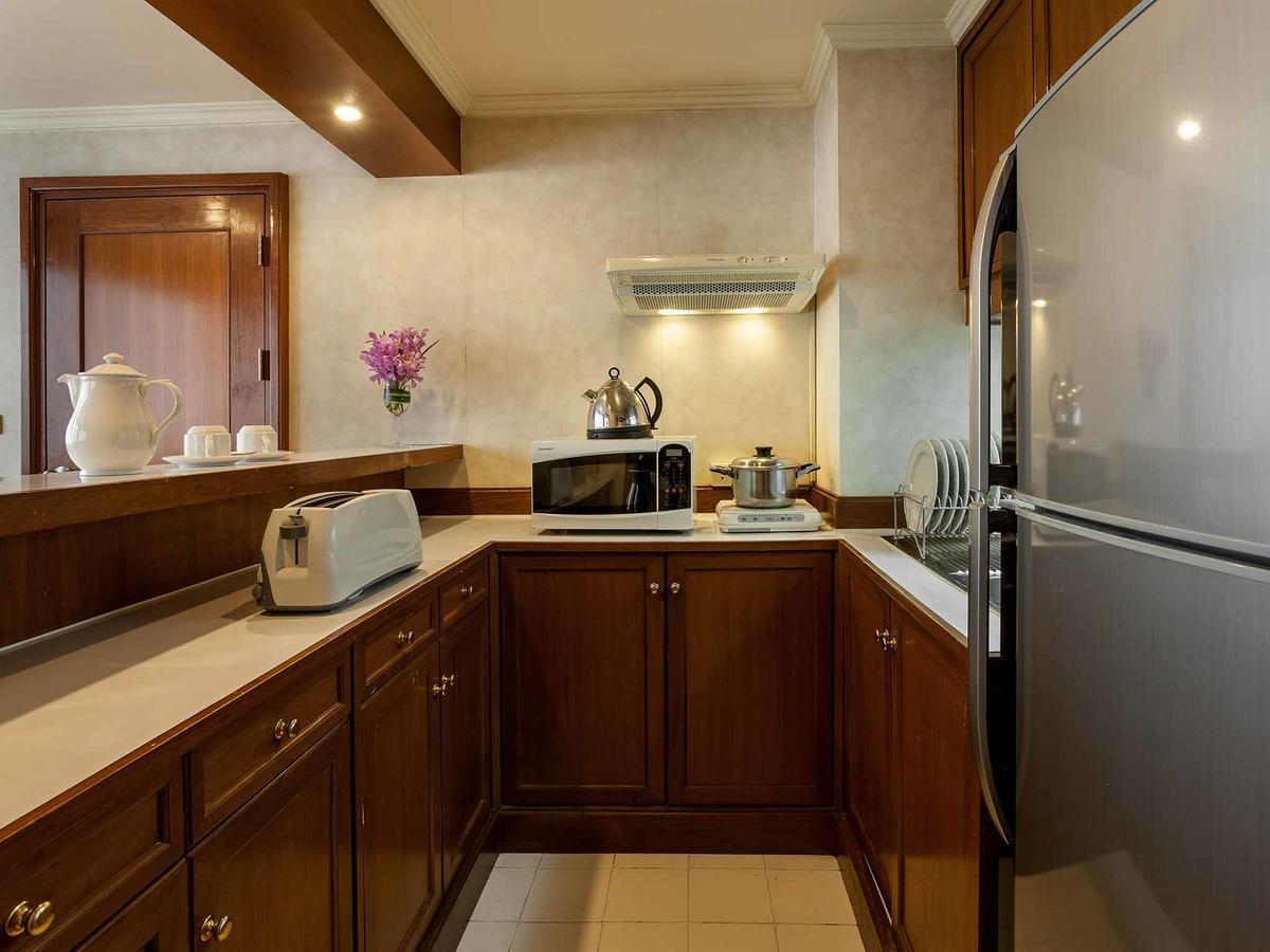 Rembrandt Suites Бангкок Екстер'єр фото