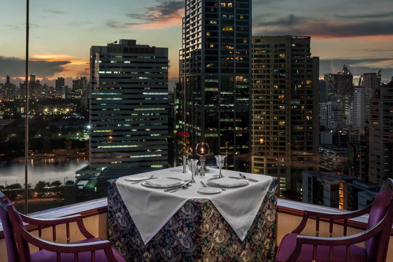 Rembrandt Suites Бангкок Екстер'єр фото